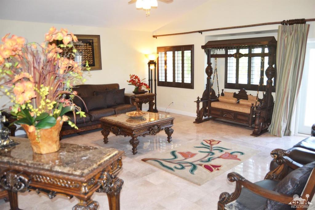 Regency Palms - Residential