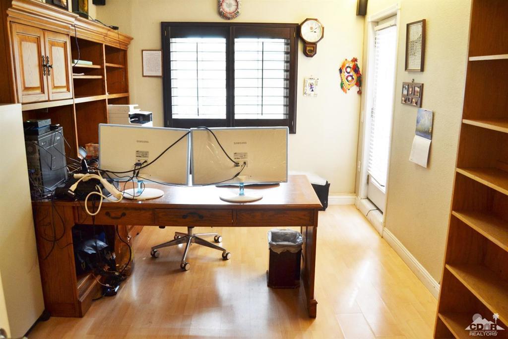 Regency Palms - Residential