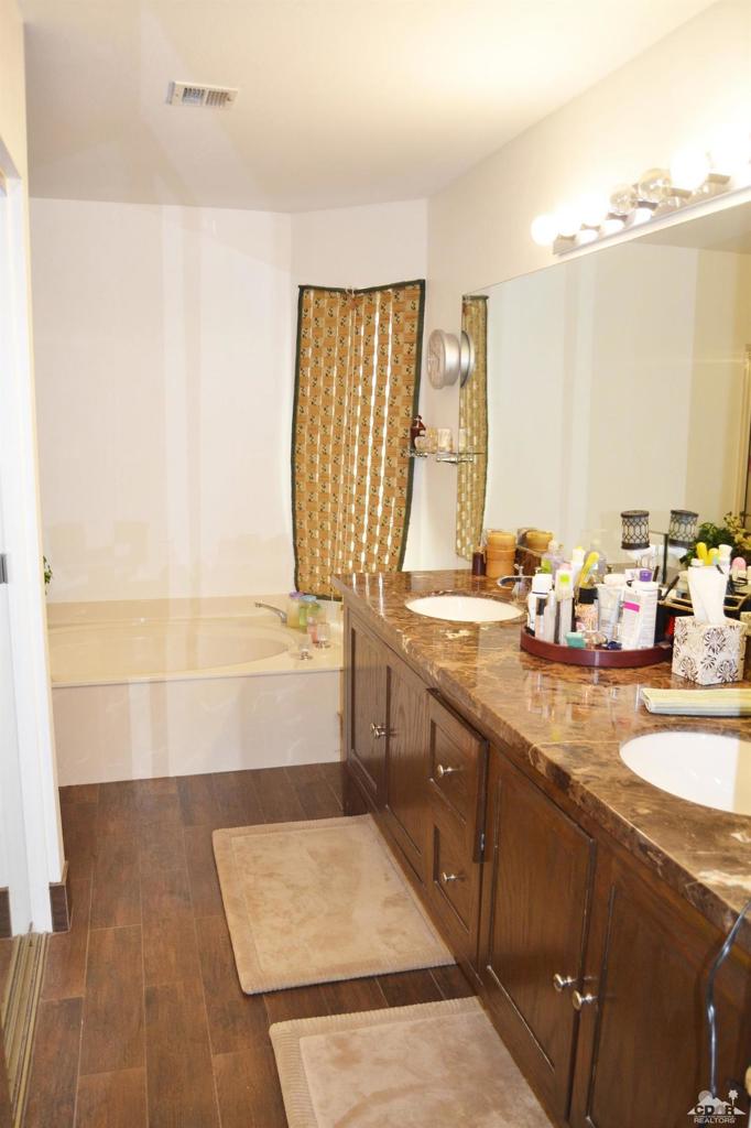 Regency Palms - Residential