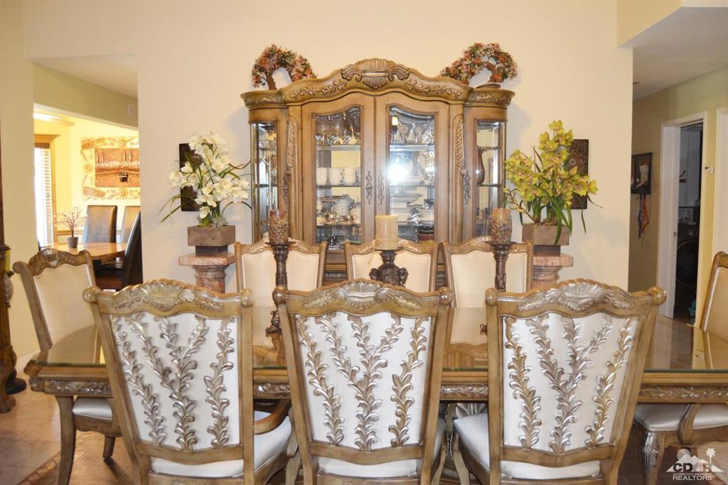 Regency Palms - Residential