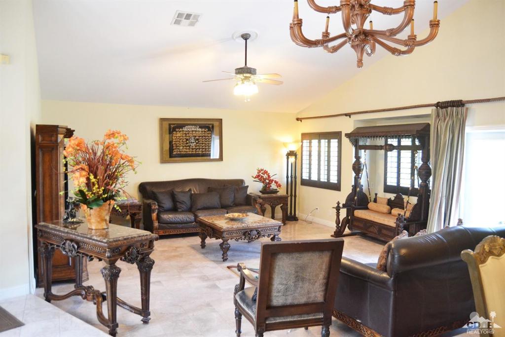 Regency Palms - Residential