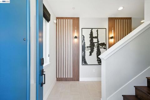 Photo of 1925 Grand Street St, Alameda, CA 94501 (MLS # 41128494)