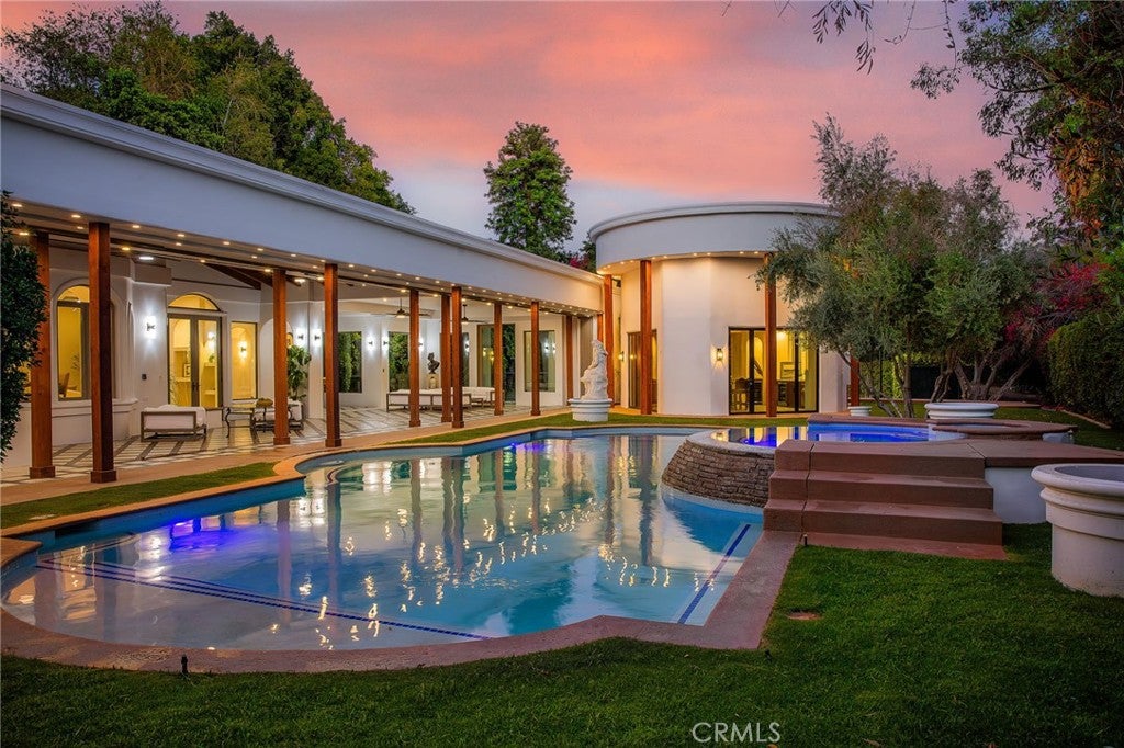 41511 Bob Hope Drive