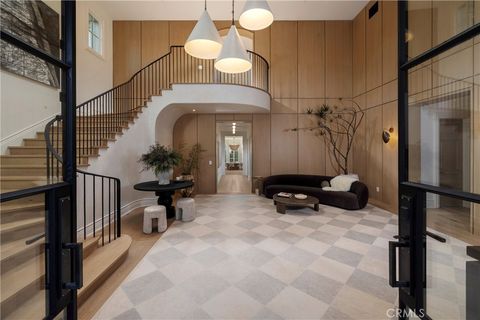 Tiny photo for 24 Fairway Pt, Newport Coast, CA 92657 (MLS # NP26001371)