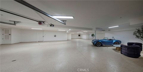 Tiny photo for 24 Fairway Pt, Newport Coast, CA 92657 (MLS # NP26001371)