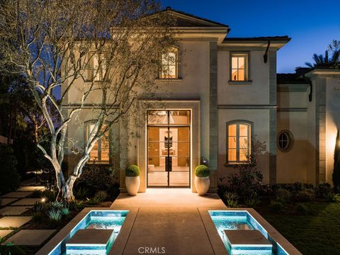 Tiny photo for 24 Fairway Pt, Newport Coast, CA 92657 (MLS # NP26001371)