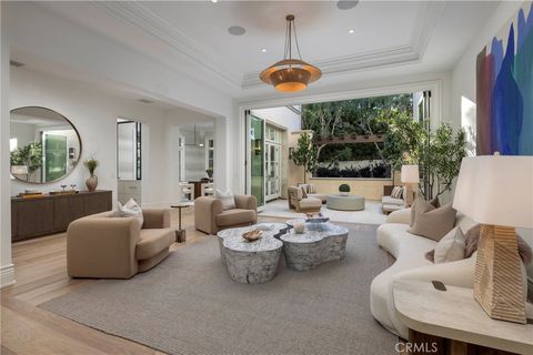 Tiny photo for 24 Fairway Pt, Newport Coast, CA 92657 (MLS # NP26001371)