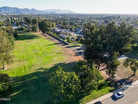 Tiny photo for 2496 Parkway Drive, Camarillo, CA 93010 (MLS # V1-32960)