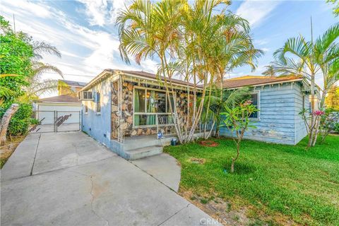 Photo of 11267 SAMPSON Avenue, Lynwood, CA 90262 (MLS # MB25161582)