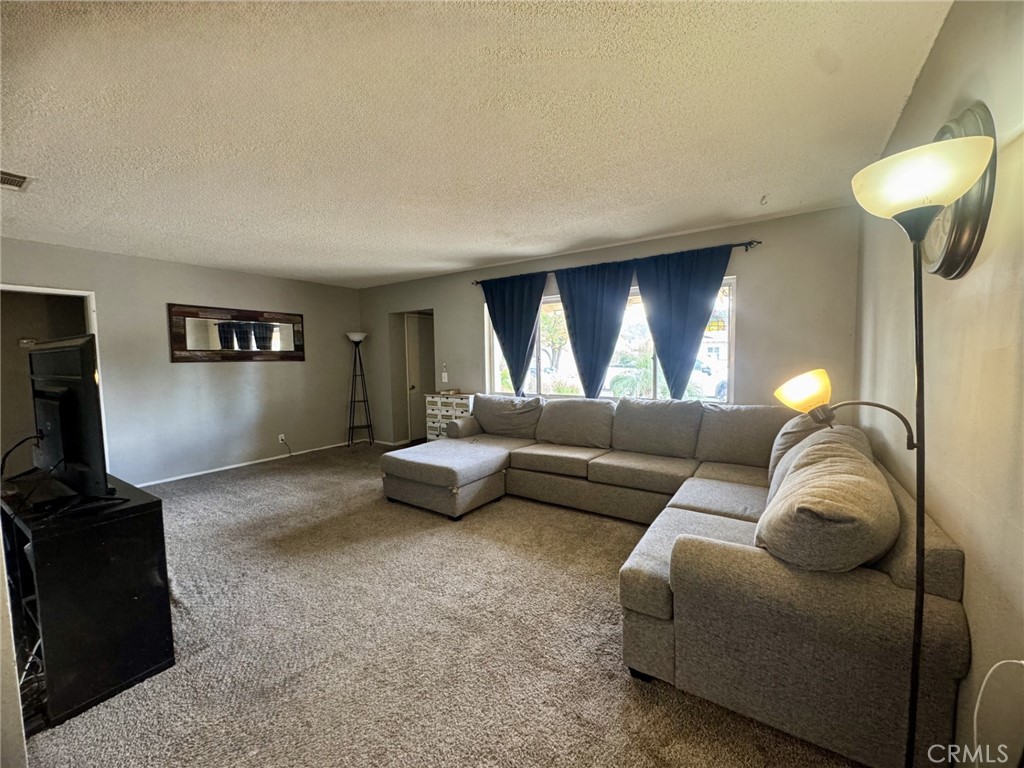 40520 Poppy Drive