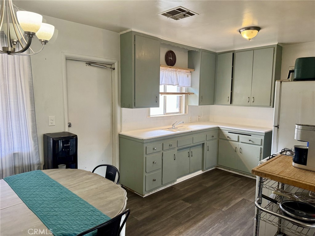 40520 Poppy Drive
