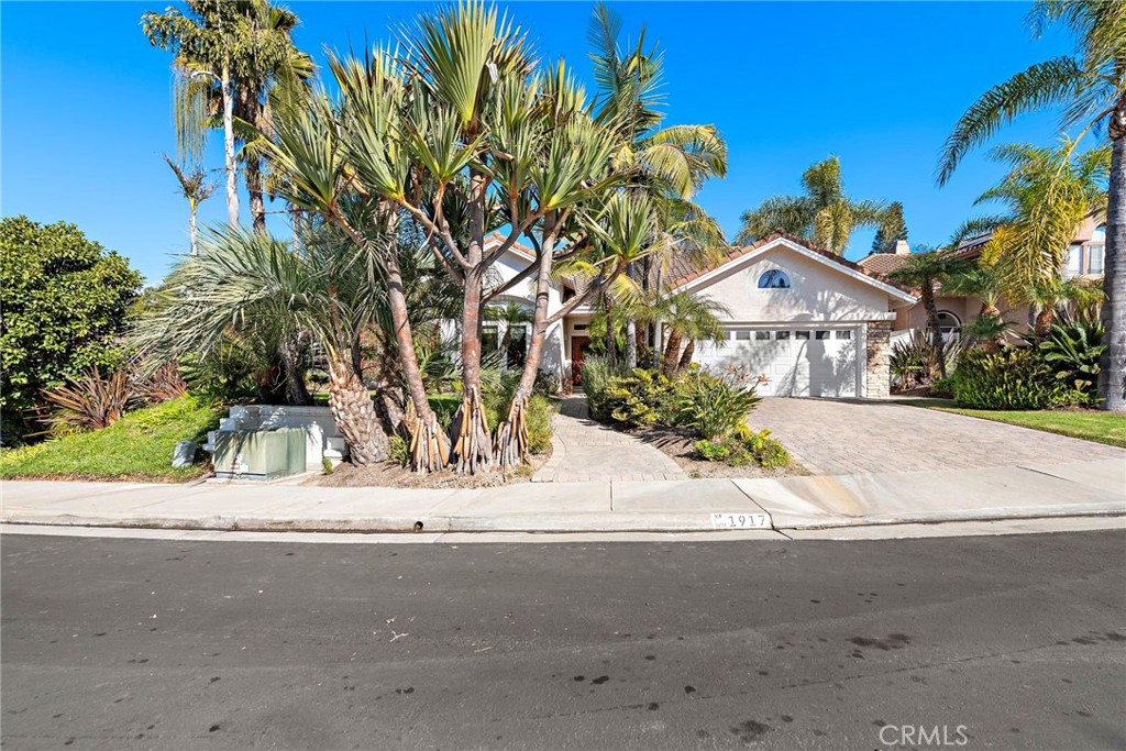Flora Vista (FV) - Residential