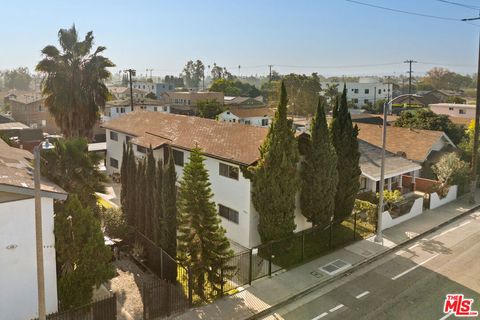 Photo of 1406 Exposition Boulevard, Los Angeles, CA 90018 (MLS # 25628185)