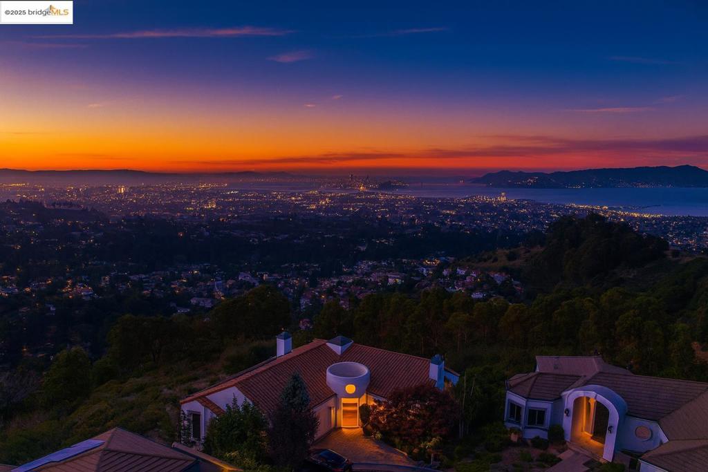 MONTCLAIR - Residential