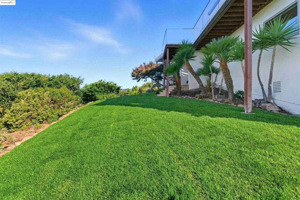 MONTCLAIR - Residential