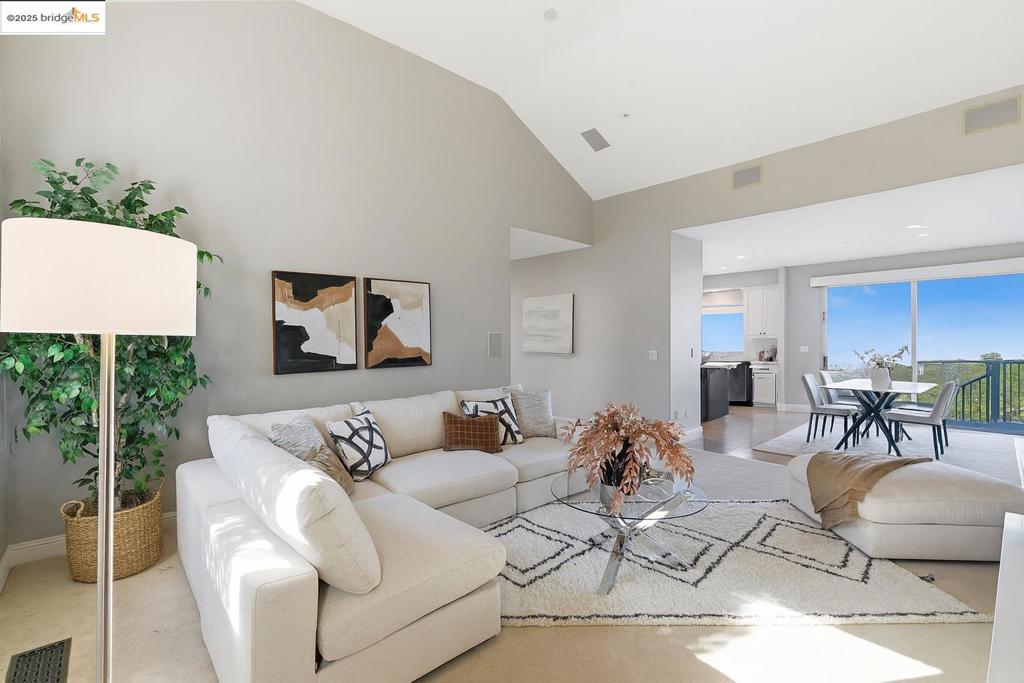 MONTCLAIR - Residential