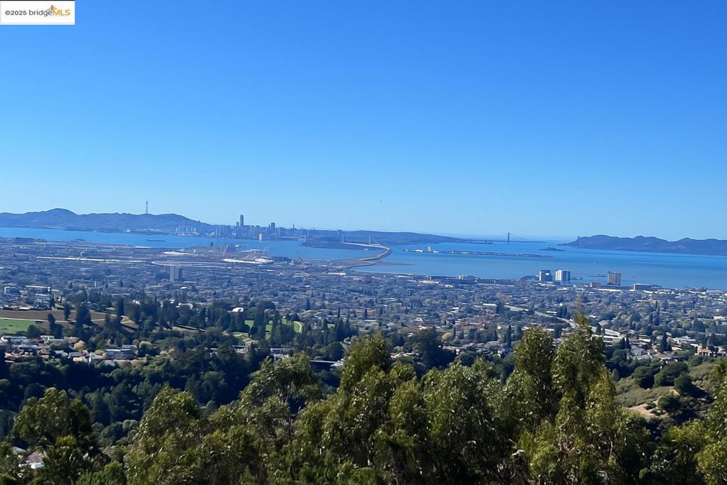 MONTCLAIR - Residential