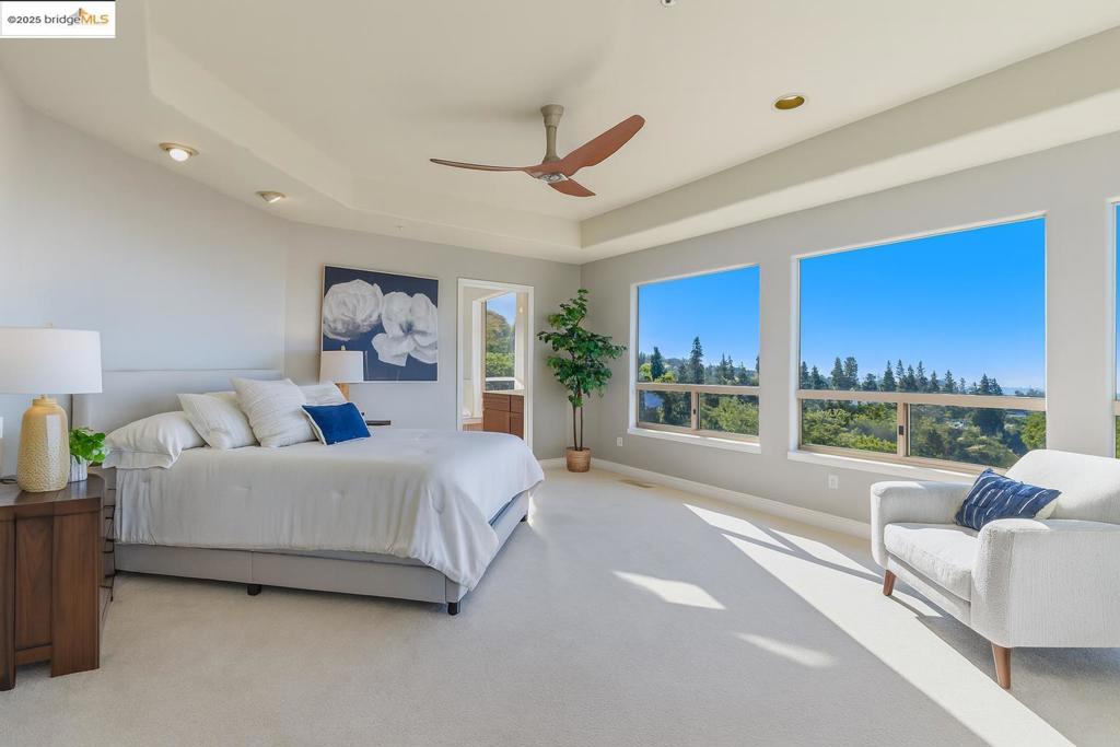 MONTCLAIR - Residential