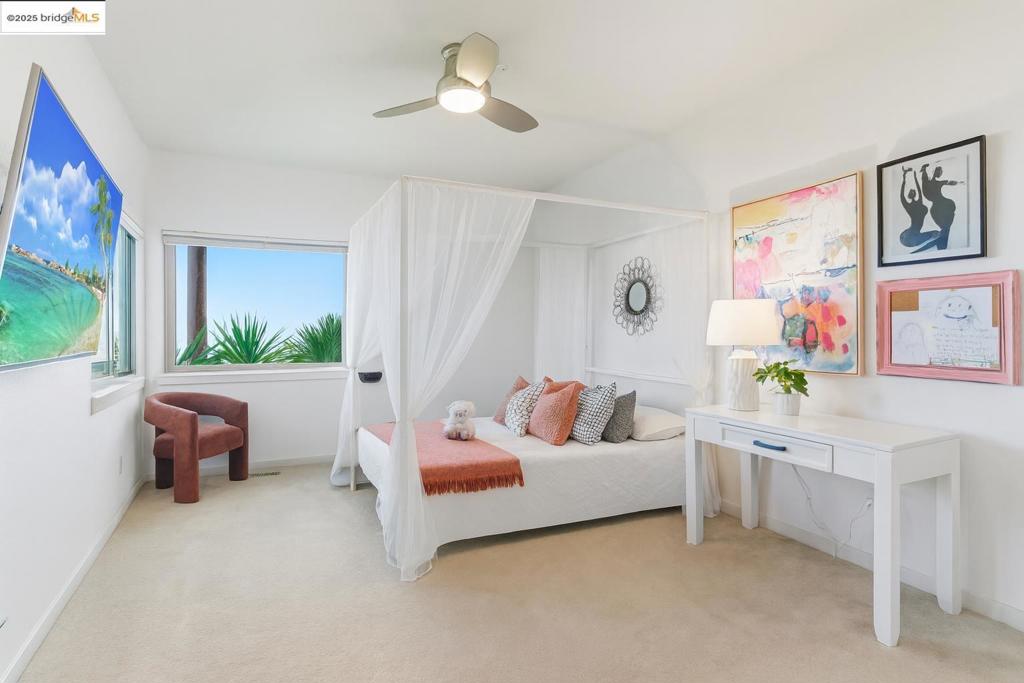 MONTCLAIR - Residential