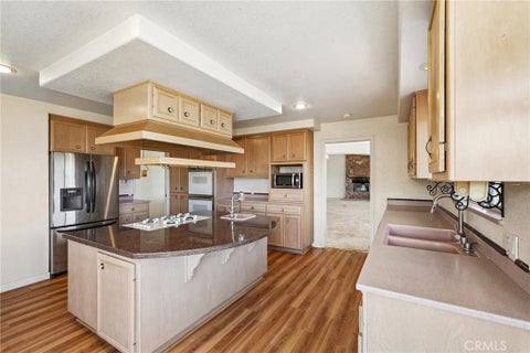 Tiny photo for 34655 Calle Bella Loma, Temecula, CA 92592 (MLS # SB26233927)