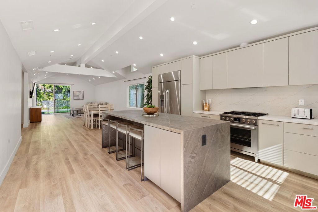 Photo of 6743 Colgate Avenue, Los Angeles, CA 90048 (MLS # 26638131)