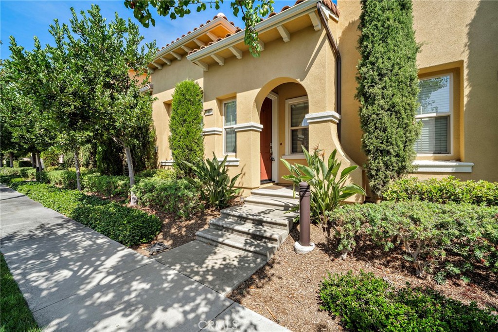 40 Roycroft