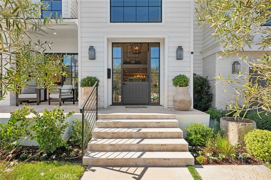 Photo of 1963 Port Edward Place Pl, Newport Beach, CA 92660 (MLS # NP25239414)