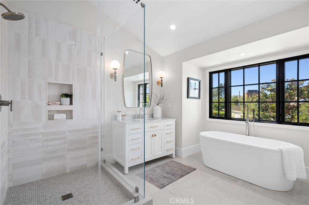 Harbor View Homes (HVHM) - Residential
