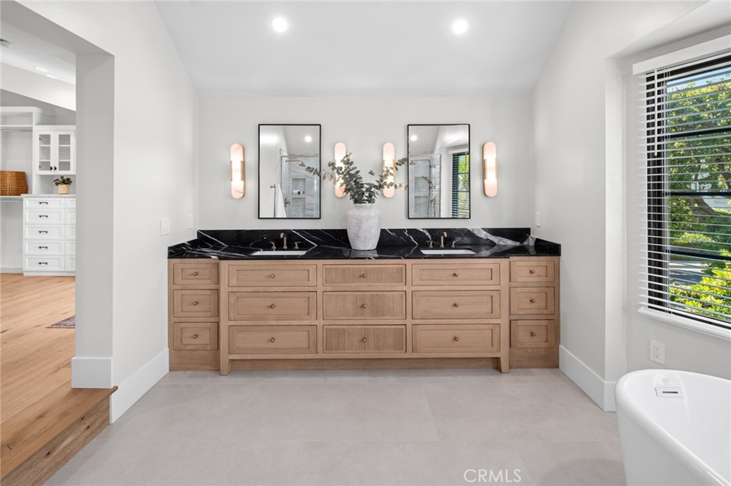 Harbor View Homes (HVHM) - Residential