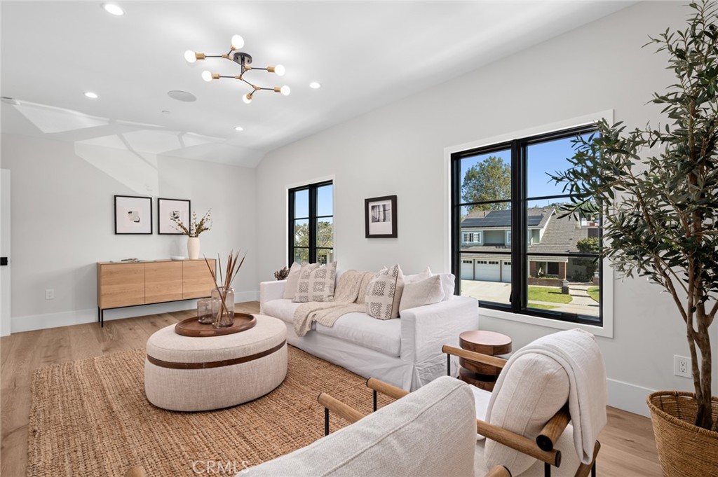 Harbor View Homes (HVHM) - Residential