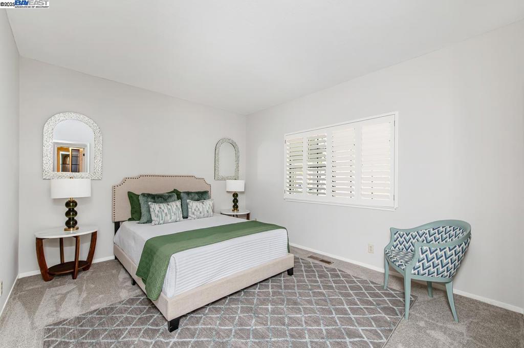 CANYON WOODS - Residential