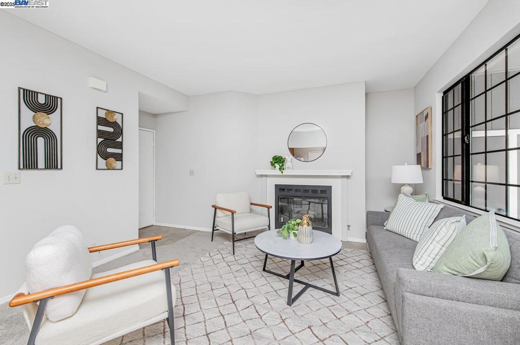 CANYON WOODS - Residential