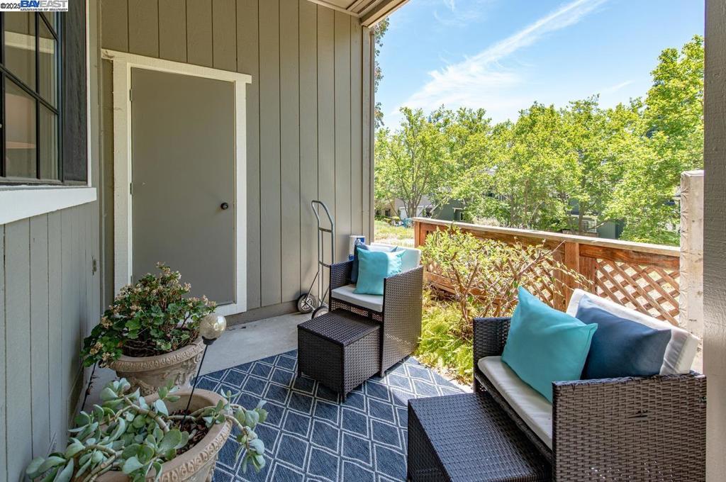 CANYON WOODS - Residential