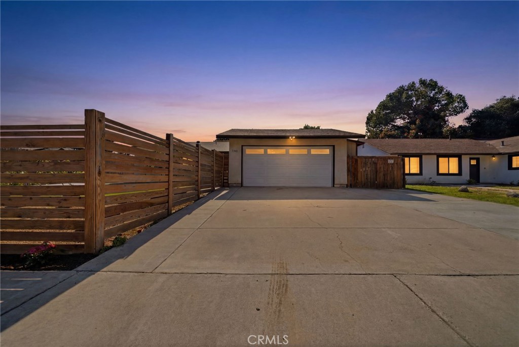 1345 Pleasant Hill