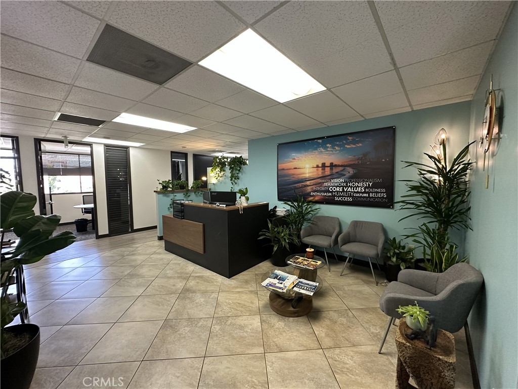333 W Broadway 308/312