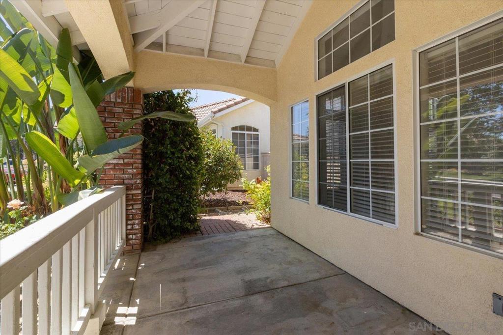 32158 Camino Seneco