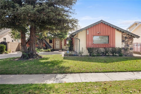 Photo of 2074 S Gail Lane, Anaheim, CA 92802 (MLS # PW26152615)