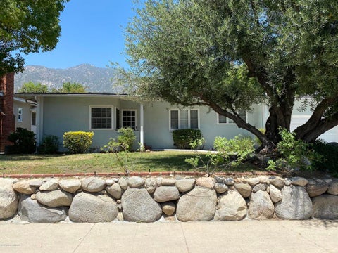 Photo of 2387 Glen Canyon Road, Altadena, CA 91001 (MLS # P1-28891)
