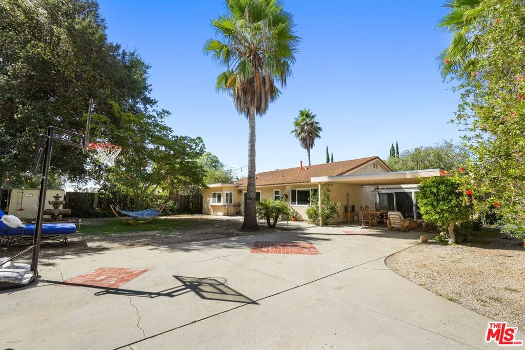 VIEWRIDGE - Residential Lease