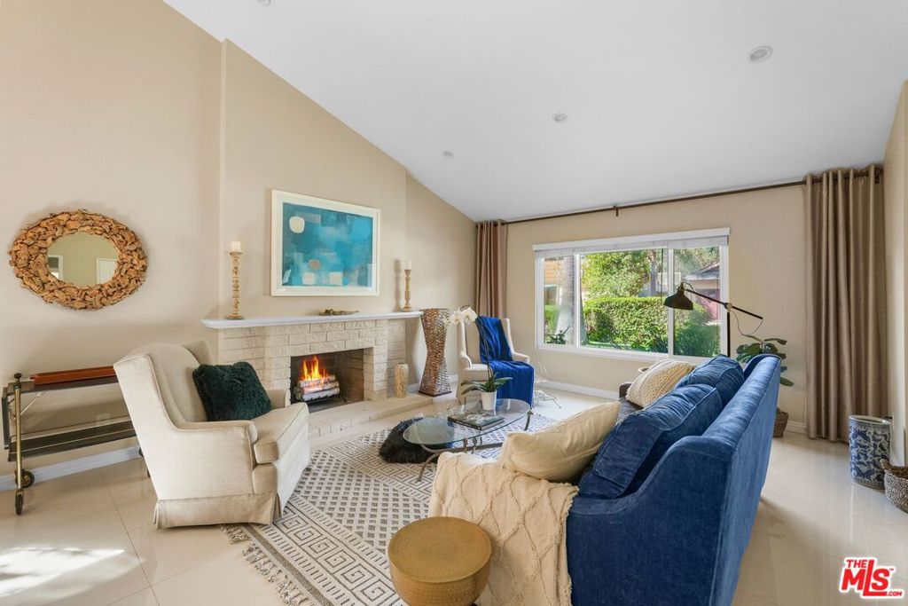 VIEWRIDGE - Residential Lease