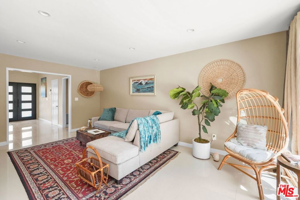 VIEWRIDGE - Residential Lease