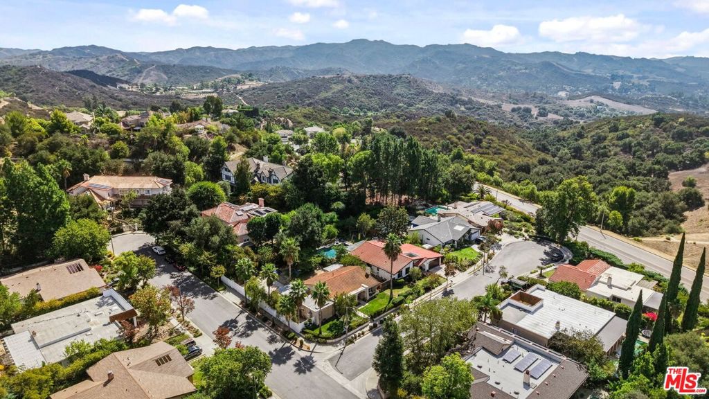 VIEWRIDGE - Residential Lease