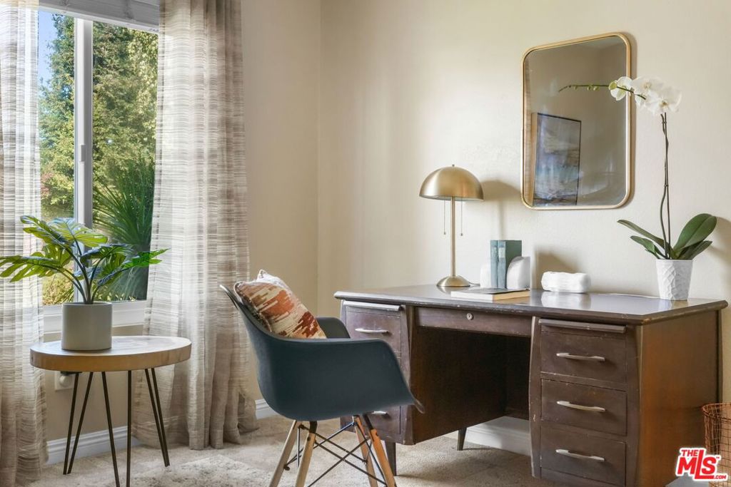 VIEWRIDGE - Residential Lease