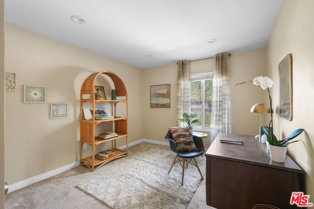 VIEWRIDGE - Residential Lease