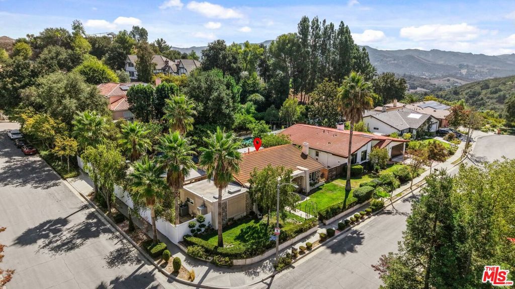 VIEWRIDGE - Residential Lease