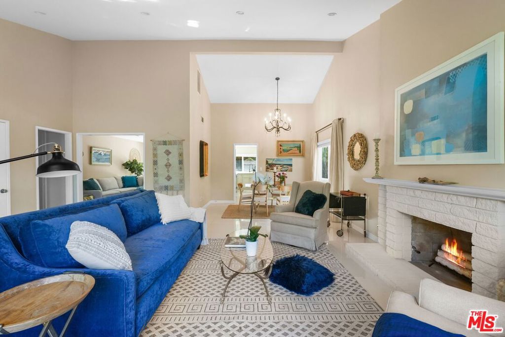 VIEWRIDGE - Residential Lease
