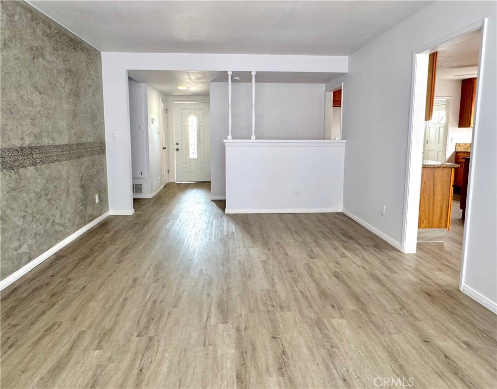 17809 Thornlake
