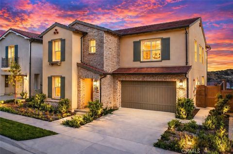 206 Collino Irvine CA 92602