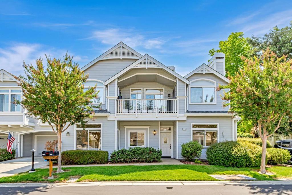 Welcome to 7798 Prestwick Circleresort-style living in the heart of The Villages Golf & Country Club, Silicon Valleys premier 55+ gated community! This beautifully maintained 2-bedroom, 2-bathroom single-level home offers 1,498 sq ft of thoughtfully designed living space. Enjoy a bright, open first floor plan with a spacious living room, cozy gas fireplace, dedicated dining area, and a large eat-in kitchenperfect for entertaining or relaxing. The private patio is ideal for morning coffee or evening wine. The oversized primary suite features ample closet space and a spacious en-suite bath. Attached 2-car garage and full-sized in-unit laundry complete the package. Experience a vibrant lifestyle surrounded by lush rolling hills and top-tier amenities: 24/7 security, championship 18-hole golf course + 9-hole par-3 course, four clubhouses, full restaurant and bistro, fitness center, swimming pools, tennis and pickleball courts, bocce ball, library, hiking trails, and over 60 resident clubs and activities. Live where every day feels like a vacation! Discover the best of active adult living at The Villagesschedule your private showing today!