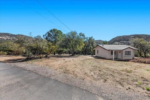 12220 Rebel Wind Rd Descanso CA 91916